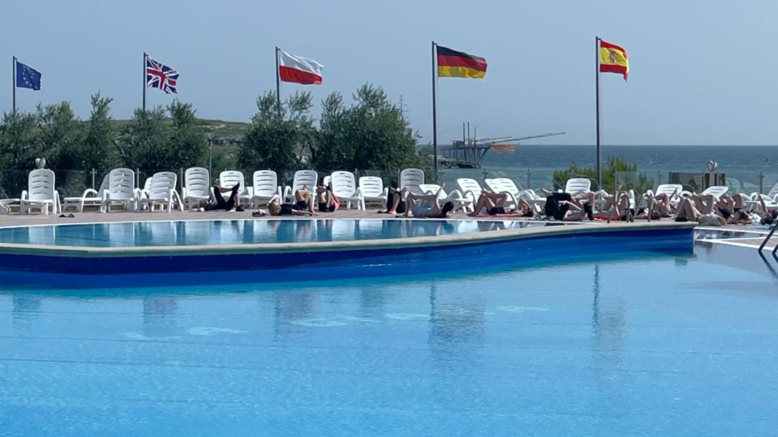 Villaggio La Giara Βιέστε Εξωτερικό φωτογραφία