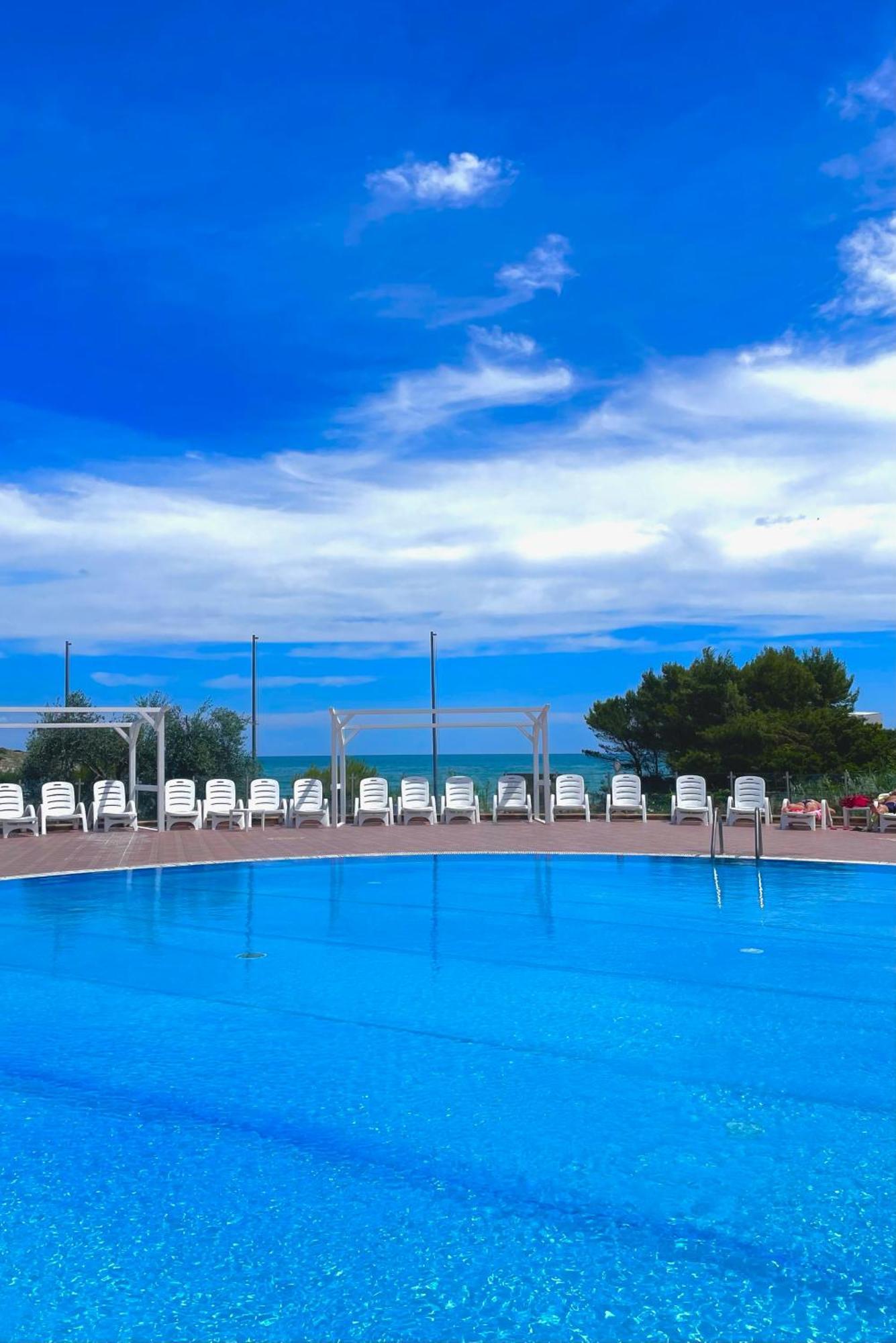 Villaggio La Giara Βιέστε Εξωτερικό φωτογραφία